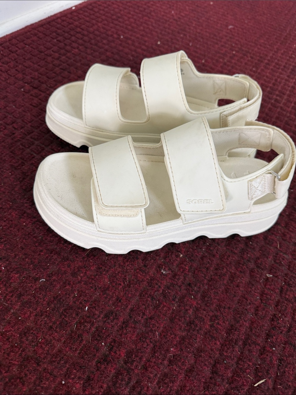 Sorel Women’s Off-White Velcro Platform Sandals